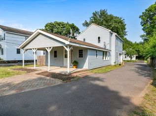 60 Russell Ave, Plainville, CT 06062
