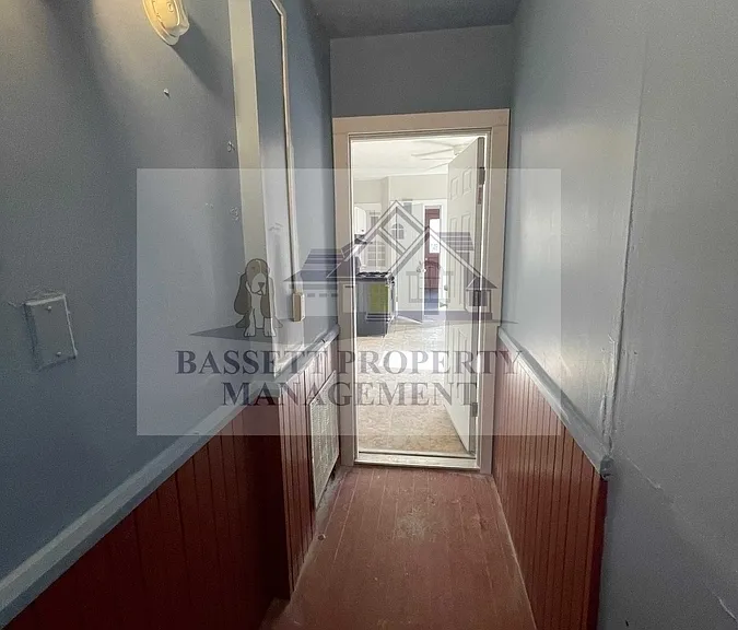 118 Cedar Hill Ave #3 — Photo 2