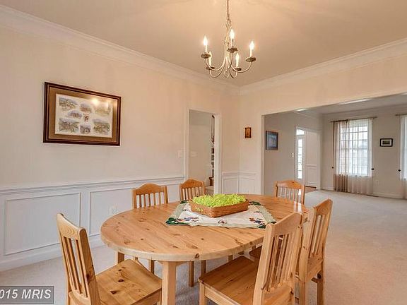 Dining Rm to Living Rm view