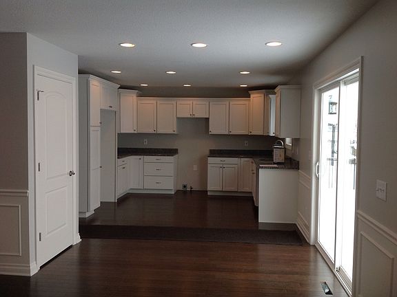 5th image of 8971 Cottonwood Dr