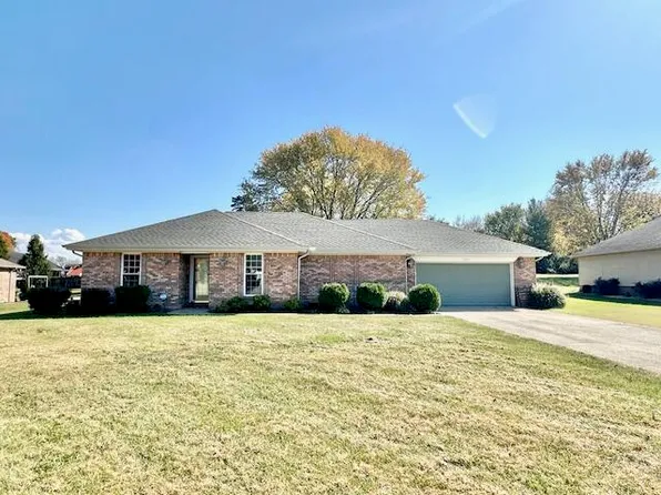 137 Chestnut Oak Dr, Somerset, KY 42503