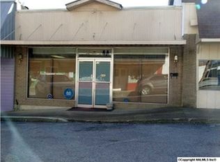 19 1st Ave NW, Arab, AL 35016