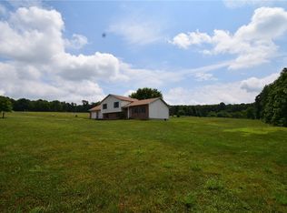 147 Fike Ln, Addison, PA 15411