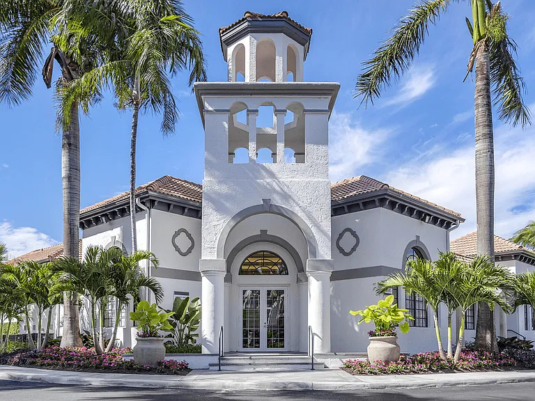 Promenade at Aventura Apartments — Photo 12