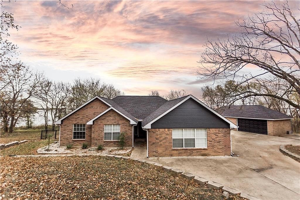 435 Meandering Way, Corsicana, TX 75109 Zillow