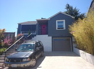 4483 Gilman Ave W, Seattle, WA 98199