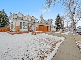 53 Coachman Way, Strathcona County, AB T8H 1B8