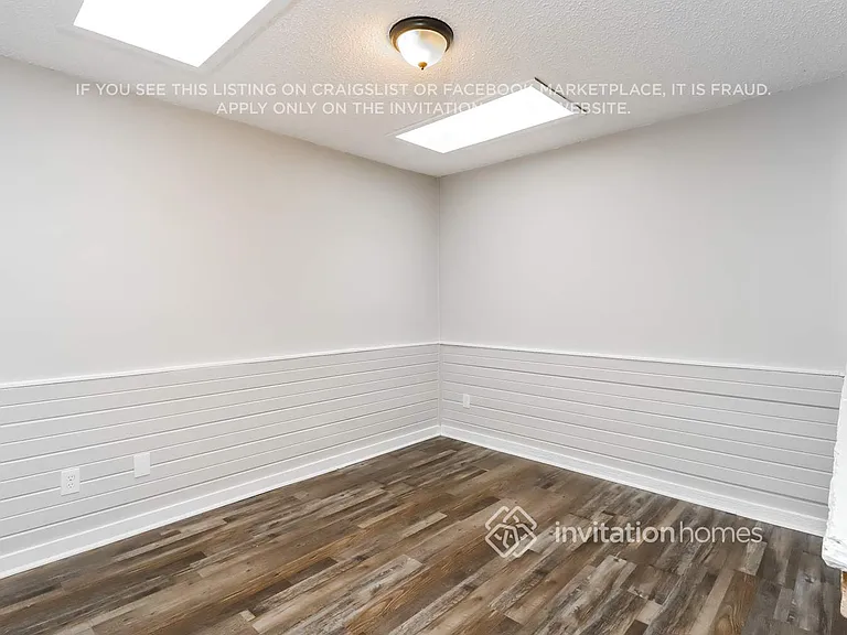 3212 Glenmont Dr — Photo 7