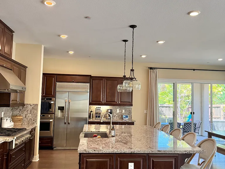 5436 Reef Cir — Photo 12