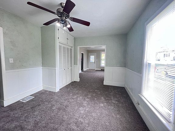 5th image of 2037 Paris Ave NE Unit 1