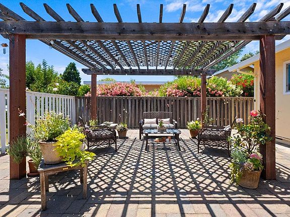 5th image of 81 Temelec Circle