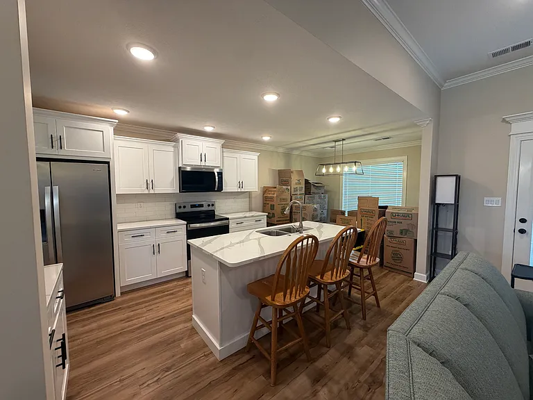 93 Garrison Dr — Photo 5