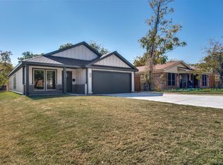 5401 Helmick Ave, Fort Worth, TX 76107