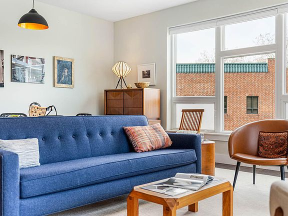 5th image of 515 Churton St #307