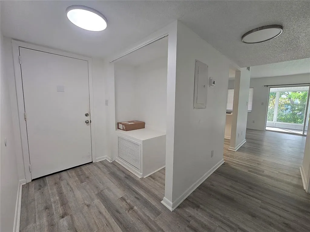 2 bed, 2.0 bath, 1072 sqft, $1,450 — Photo 3