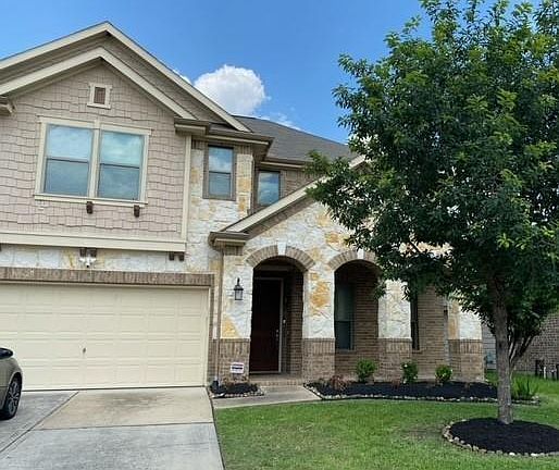 2nd image of 15214 Monarch Creek Ln