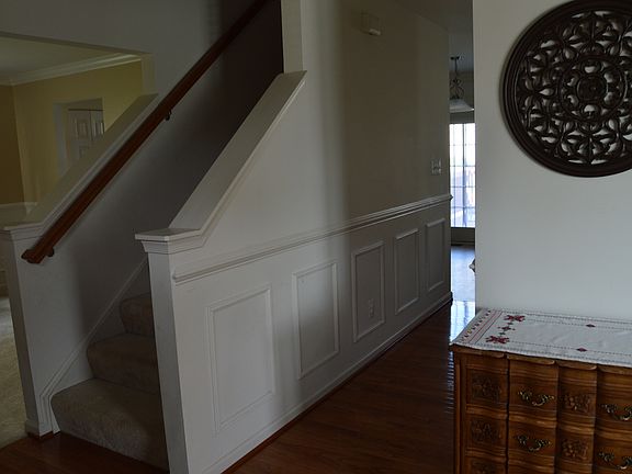 Entryway/Stairs w/Furniture