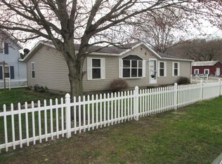 8332 Mount Vernon Rd NE, Saint Louisville, OH 43071