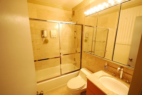 Rented by Yoram Adin, LREB | media 27