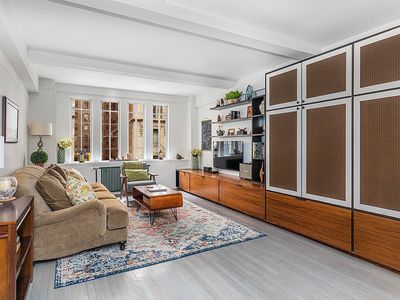 324 41st St #202C, New York, NY, 10017