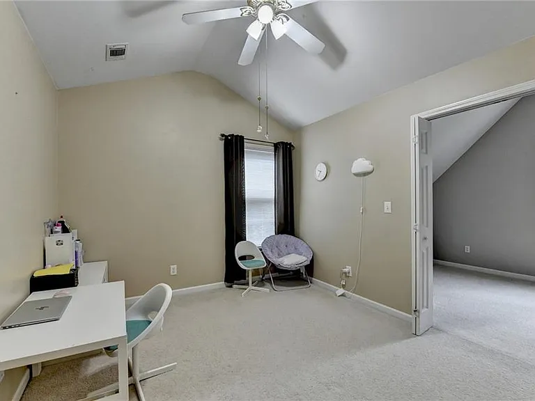 2172 Woodbriar Dr — Photo 29