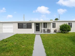 11411 SW 43rd St, Miami, FL 33165