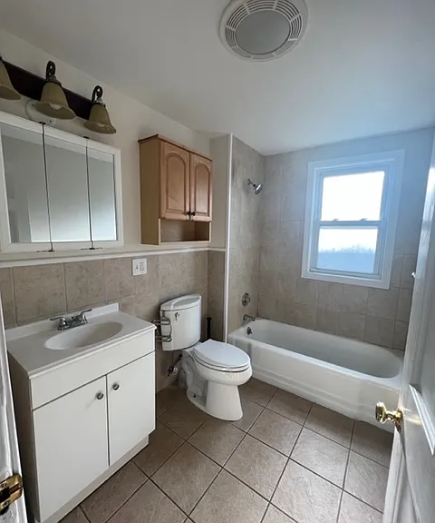 55 Kenmere Rd #55 — Photo 5