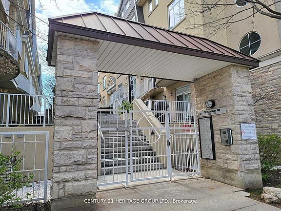 4th image of 32 Stadium Rd #339