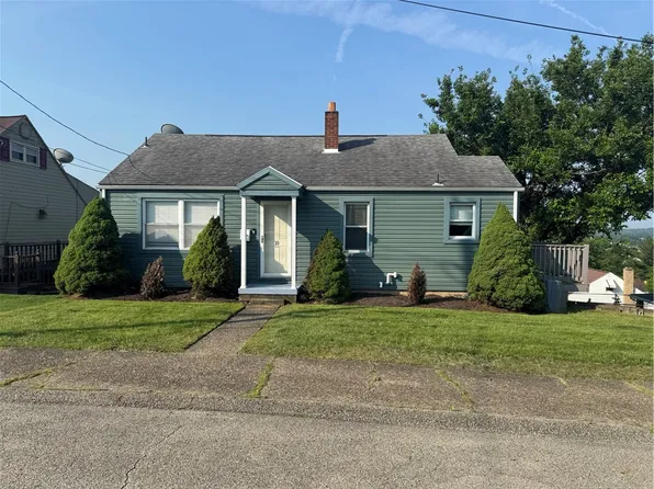 10 Crest St, Uniontown, PA 15401