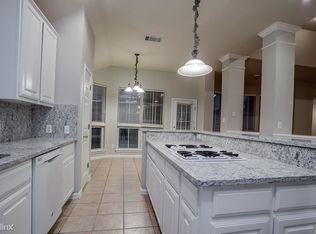 231 Westbury Ln, Georgetown, TX 78633