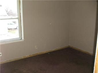 4th image of 6216 Bellefontaine Ave