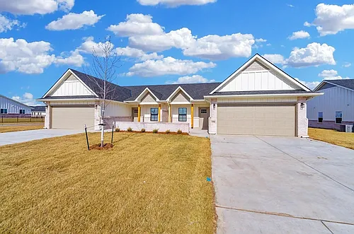 2263 E Spring Hill Ct Photo 1