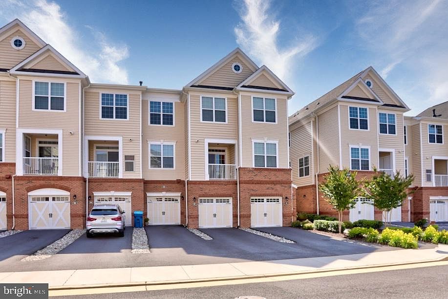 1st image of 23290 Milltown Knoll Sq Unit 107