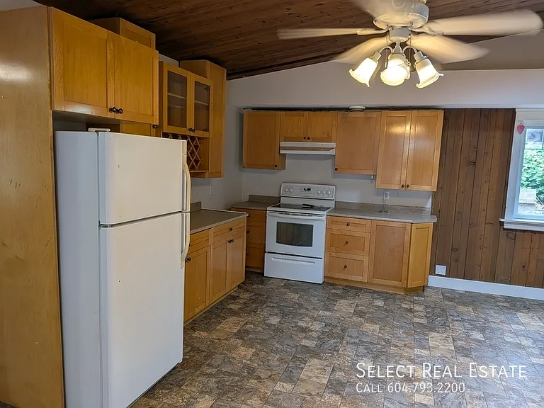 46520 Clayton Ave — Photo 3