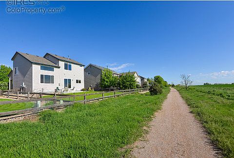 4th image of 1312 101st Avenue Ct
