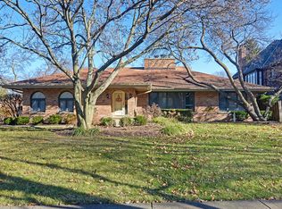 25 Princeton Rd, Hinsdale, IL 60521