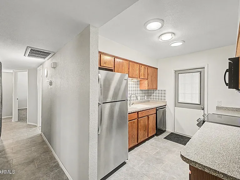 2629 N 73rd Pl — Photo 12