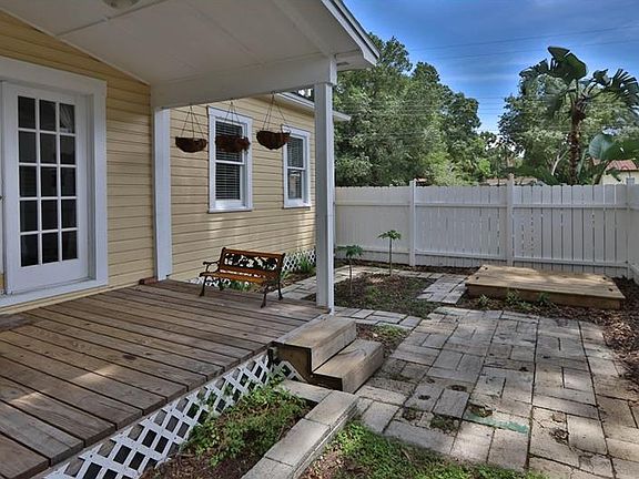 4th image of 707 W Kentucky Ave