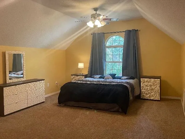 18816 Cimbora Dr — Photo 4