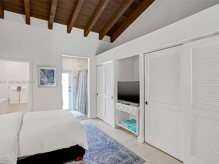 9280 Biscayne Blvd #E — Photo 14