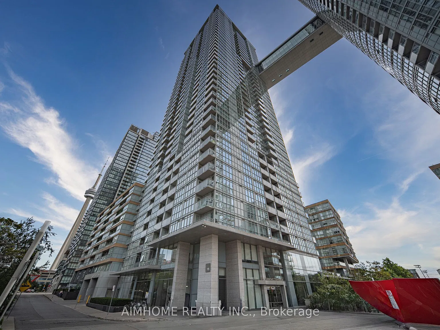 3 bed, $6,000 — Photo 2