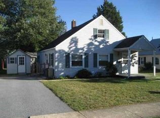 1925 Chatham Dr, Camp Hill, PA 17011