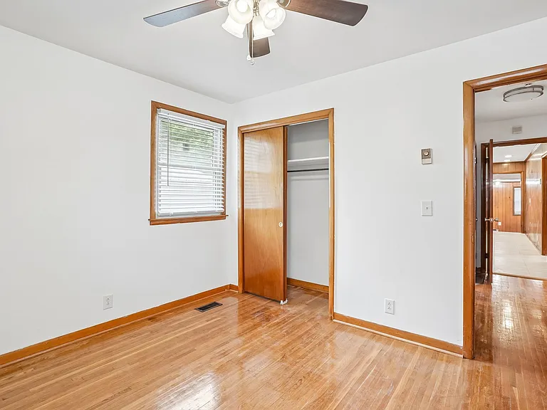 6609 Beacon Ln — Photo 18