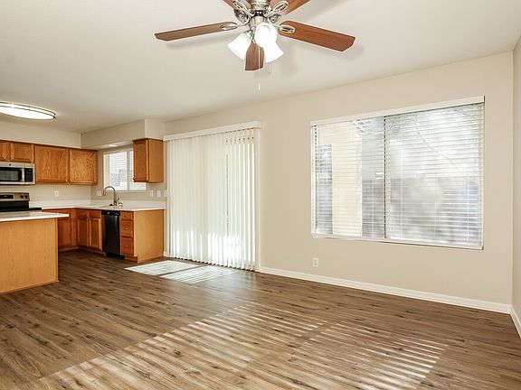 4th image of 9243 W Saint John Rd