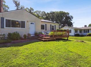 5 Walter Rd, Seymour, CT 06483