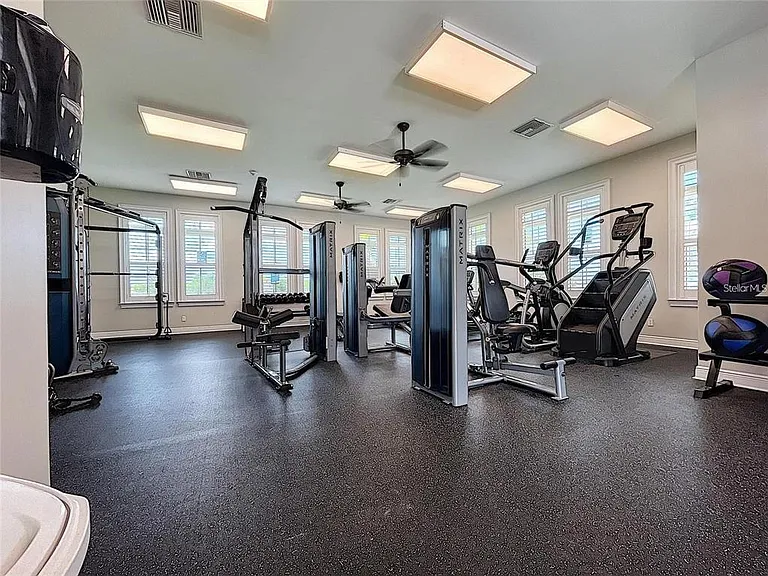 11152 Leland Groves Dr — Photo 29