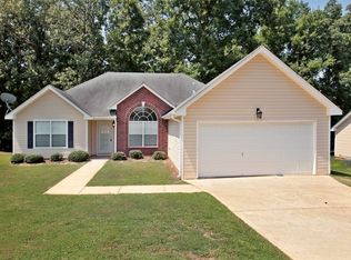 120 Cinnamon Oak Cir, Covington, GA 30016