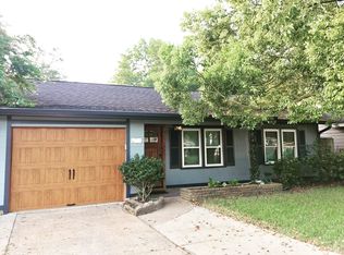1917 9th St, Port Neches, TX 77651