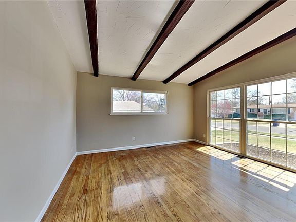 2nd image of 1255 Ensenada Dr