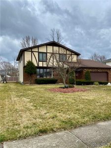 198 Ranch Trl W, Buffalo, NY, 14221
